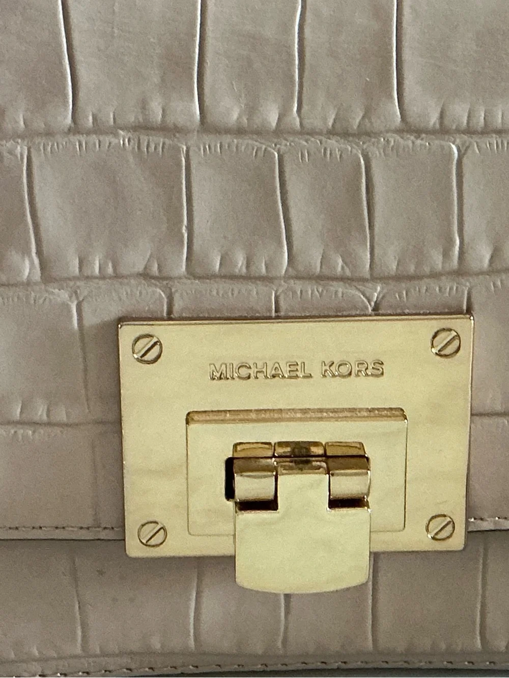 Michael  Kors -  Croc-Embossed light Pink Leather Crossbody - with Gold Hardware